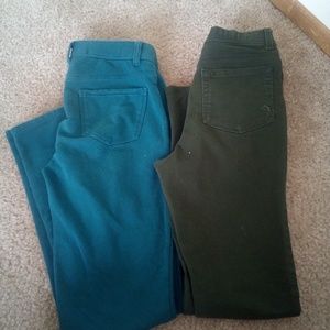 Bundle of skinny jeggings